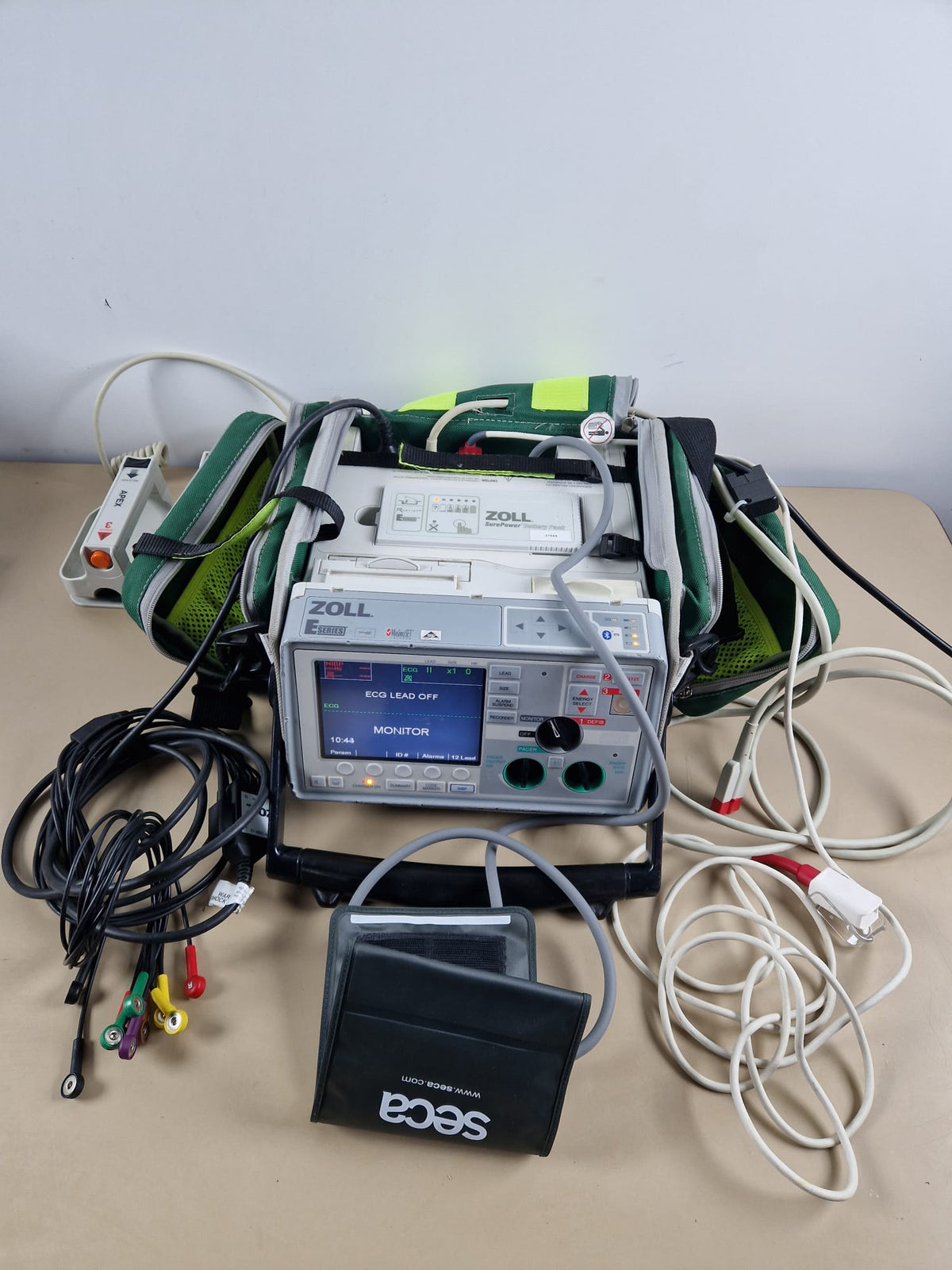 ZOLL M Series Pacer Defibrillator Monitor CO2 12-Lead ECG SpO2 NIBP