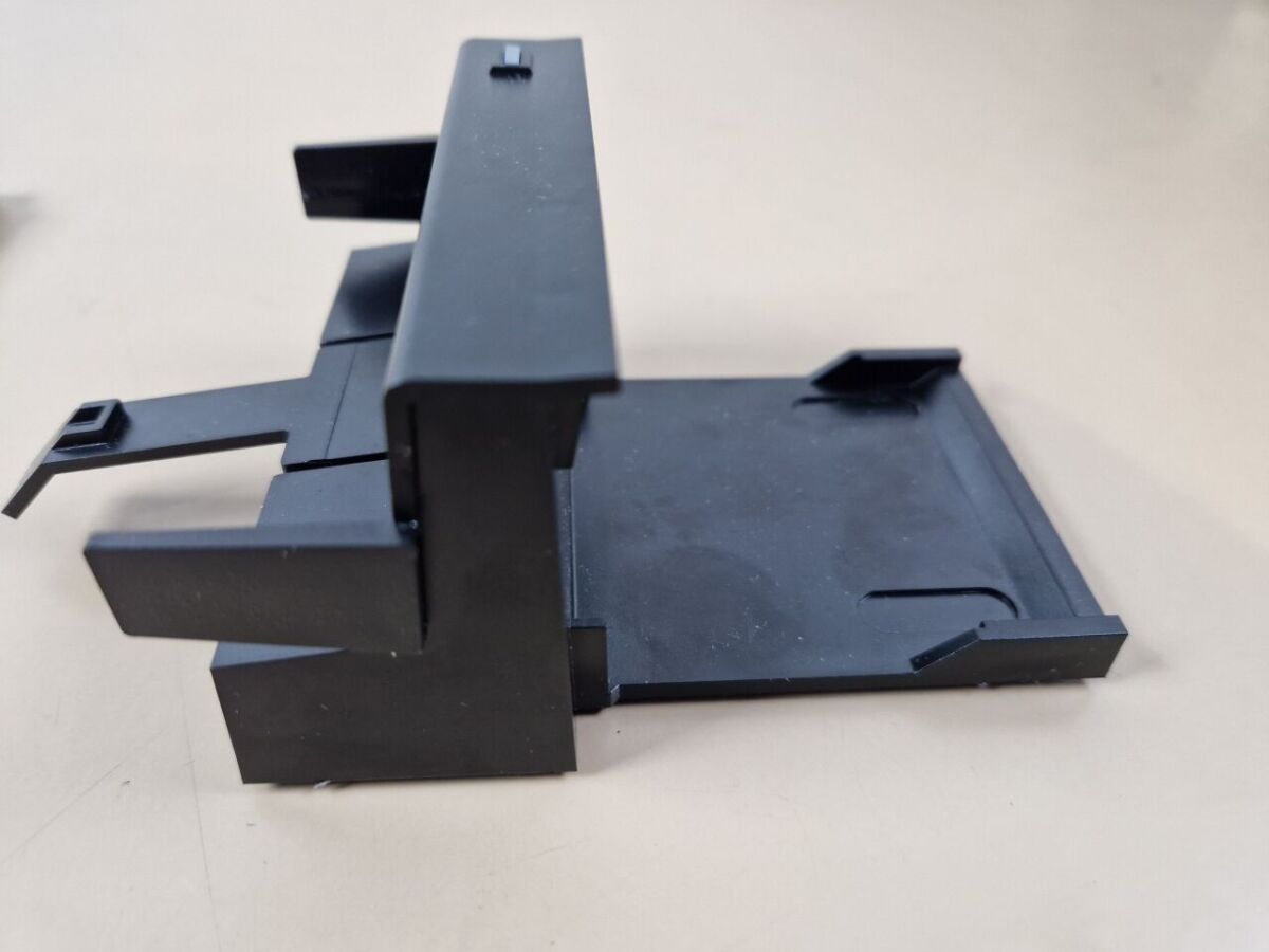 Abbott i-STAT MN 300 IR interface programming dock side view