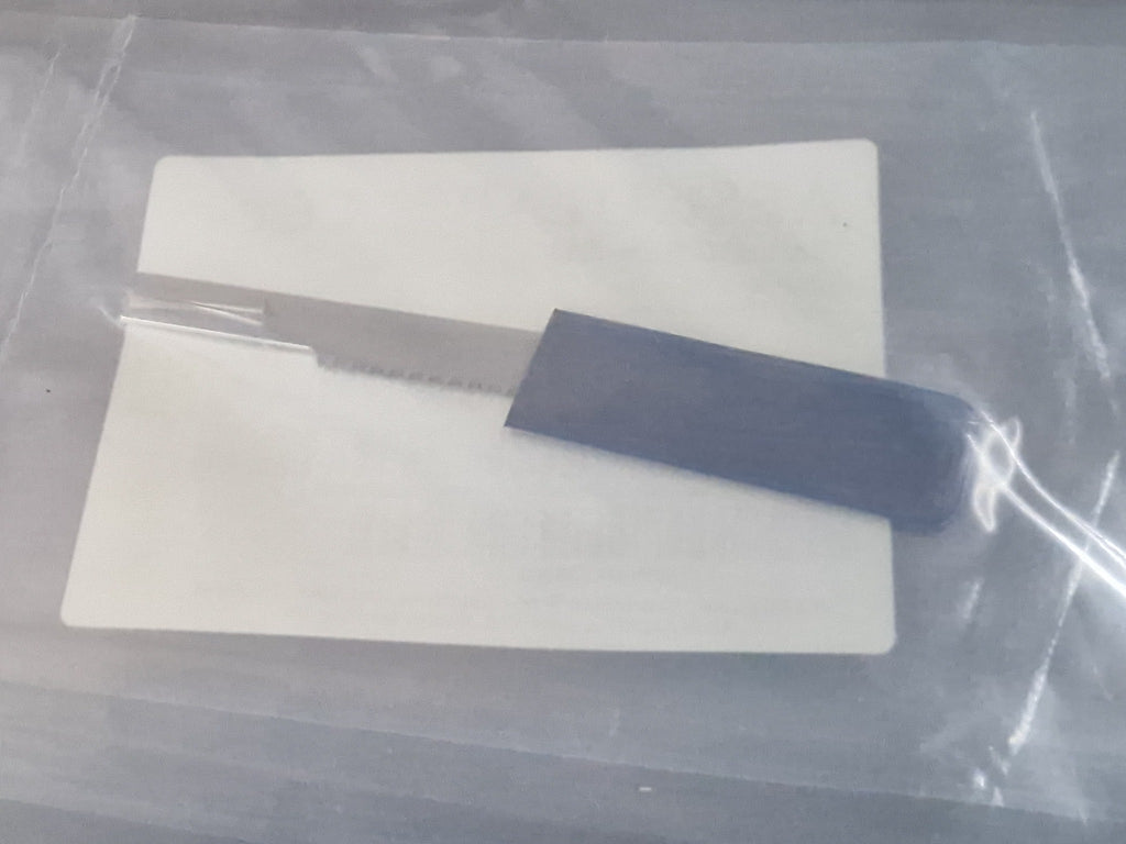 Actual GC628-SU blade in sealed packaging. Unused expired old stock; non-clinical use only.