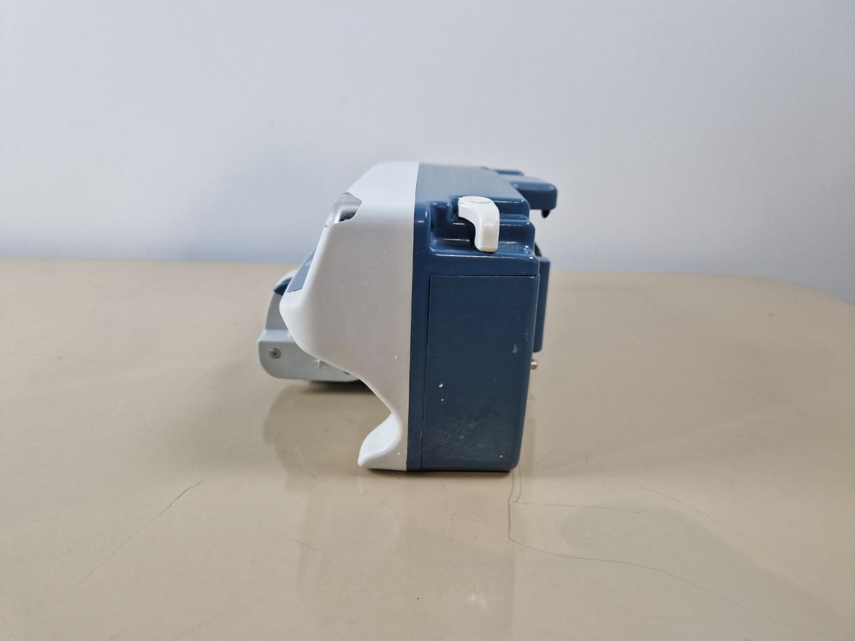 Alaris GH Plus Syringe Pump photo 5