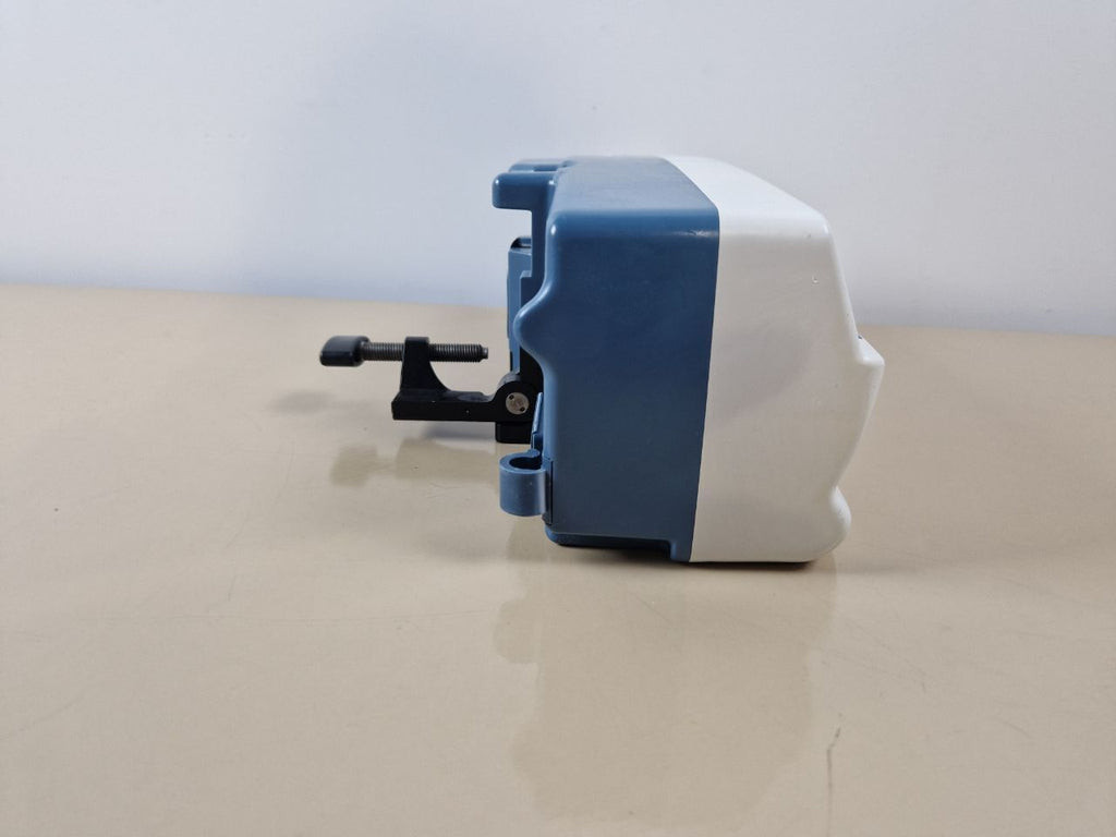 Alaris GH Plus Syringe Pump photo 8