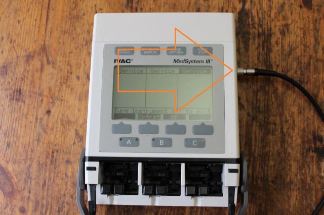 Alaris IVAC MedSystem III 1556 UK power adapter connector