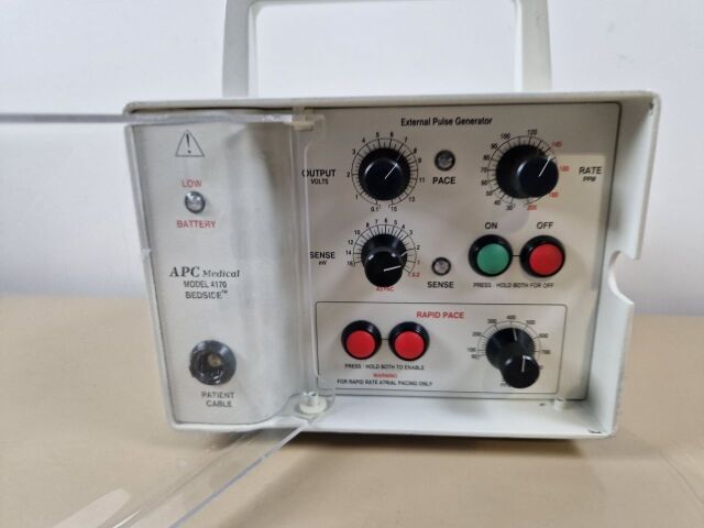CARDIAC PACEMAKERS INC APC Bedside Model 4170 external pulse generator PACE medical