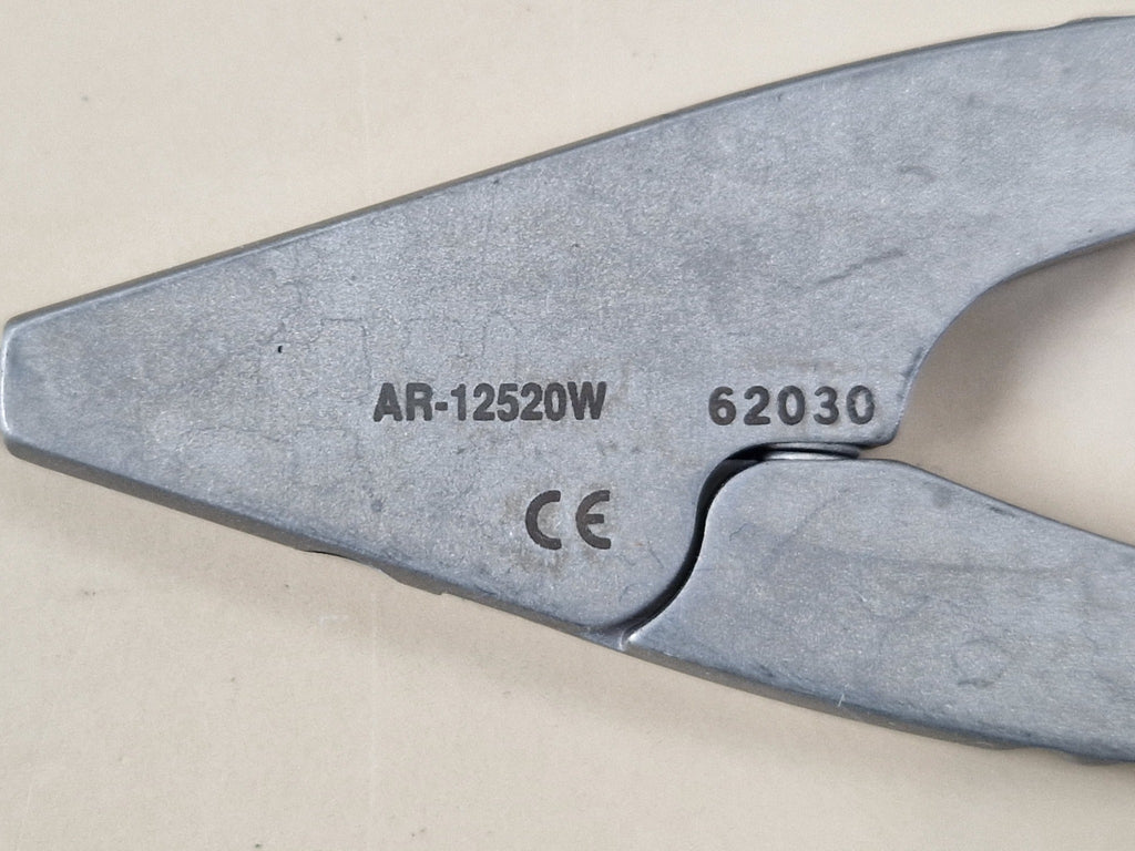 Arthrex AR-12520W model marking close-up