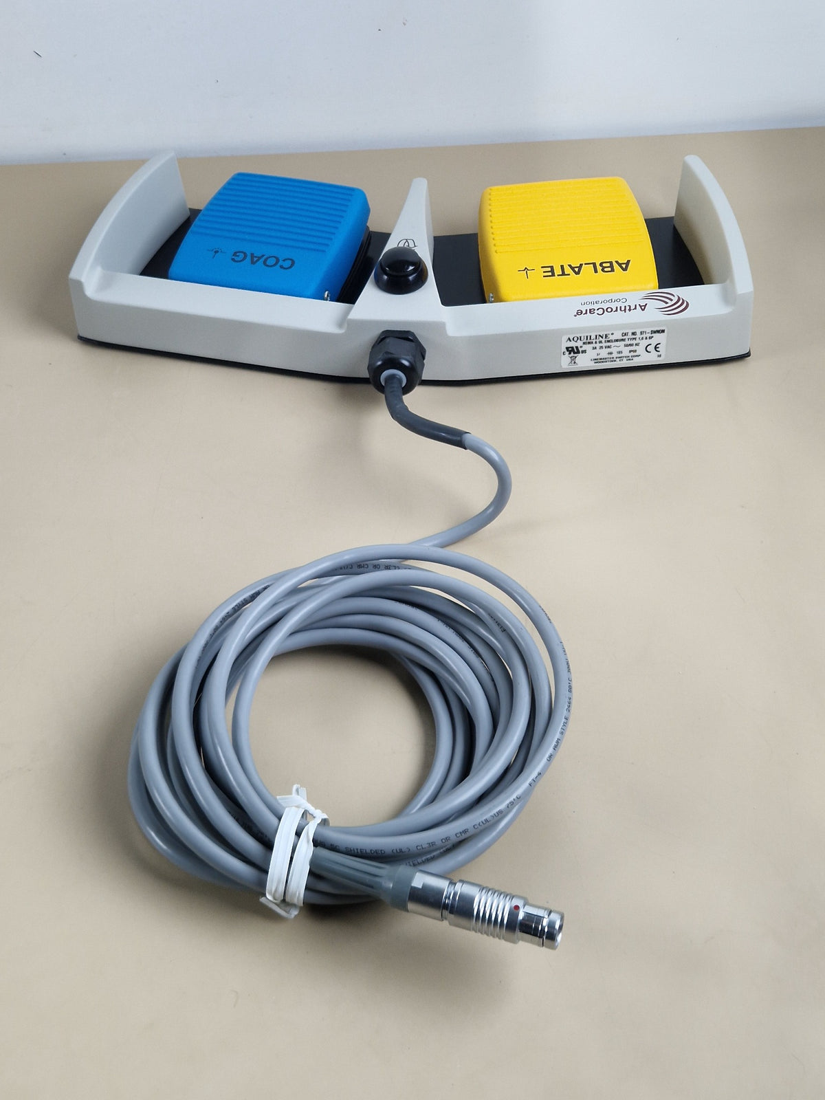 ArthroCare Aquiline 971-SWNOM footswitch rear and cable