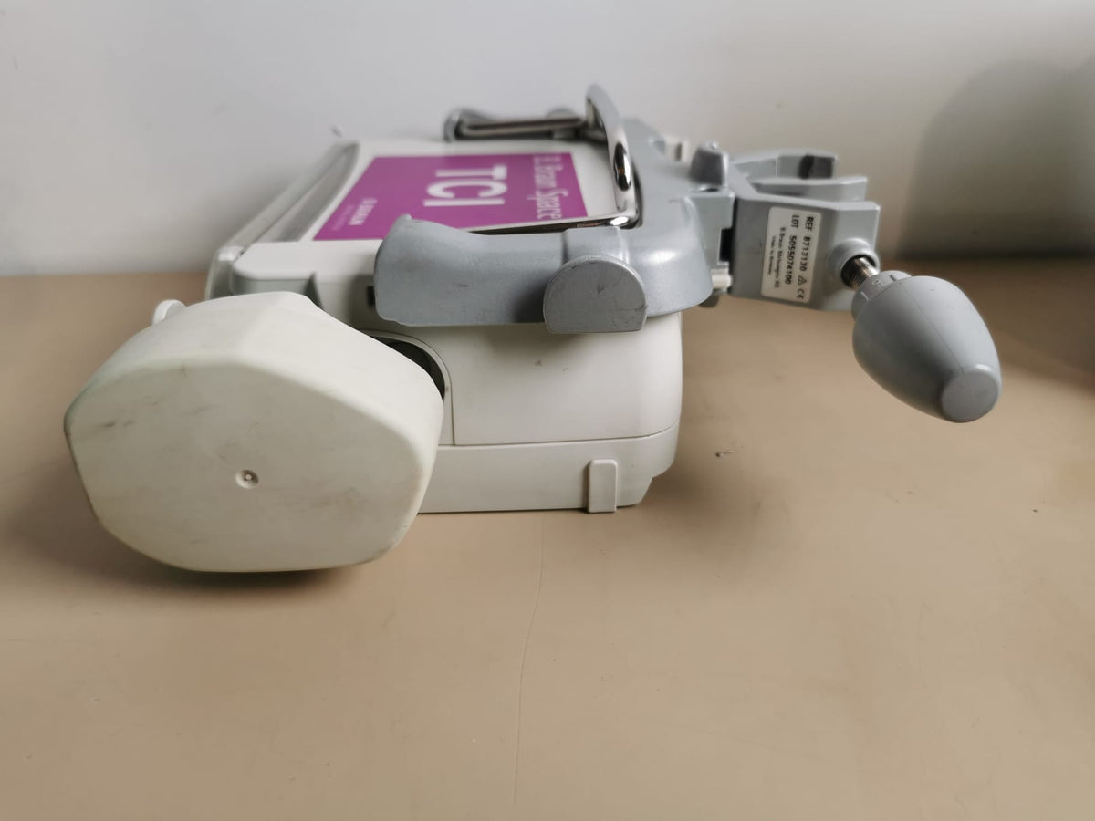 B. Braun Perfusor Space TCI syringe pump with pole clamp