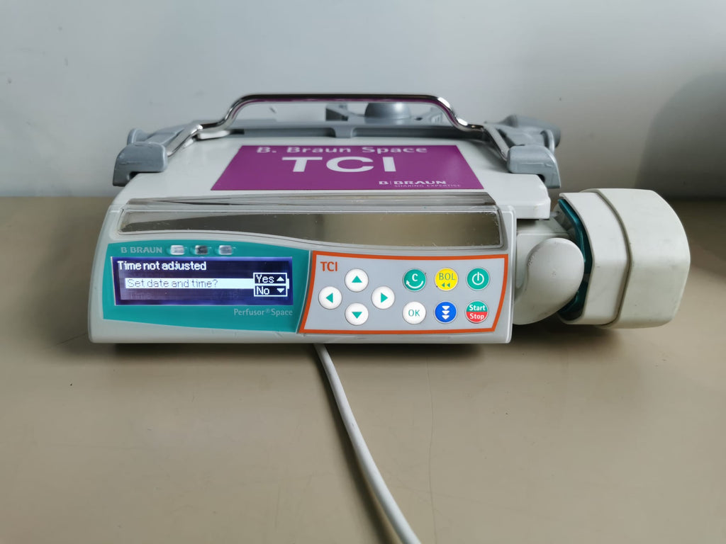 B. Braun Perfusor Space TCI syringe pump powered on