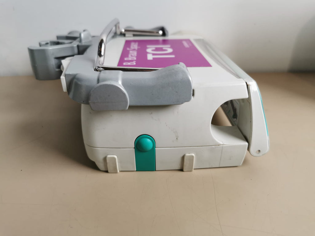 B. Braun Perfusor Space TCI syringe pump rear label type 8713030