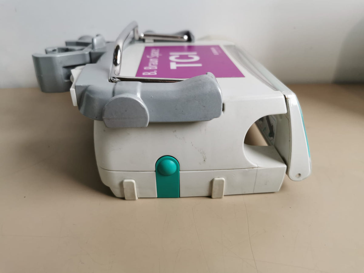 B. Braun Perfusor Space TCI syringe pump rear label type 8713030