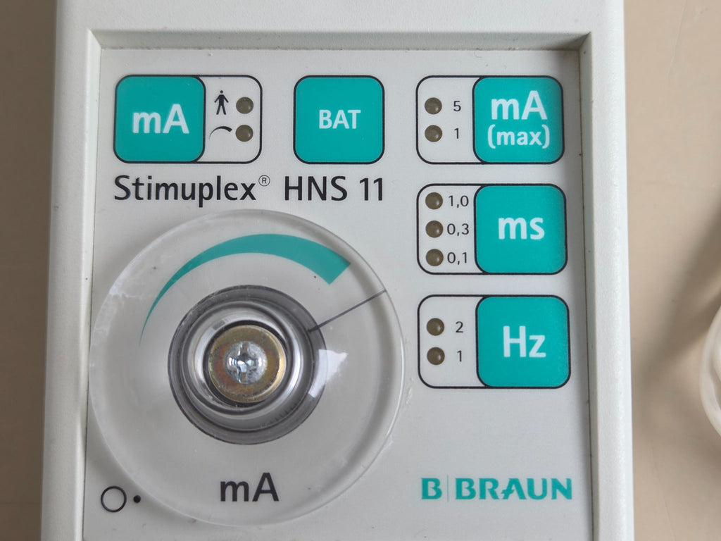 B. Braun Stimuplex HNS 11 front controls