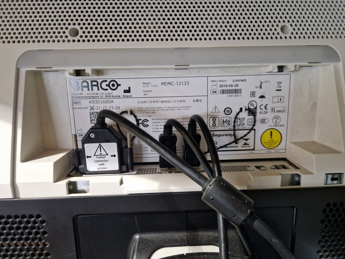 BARCO Coronis Uniti MDMC-12133 rear label and connection panel - actual item