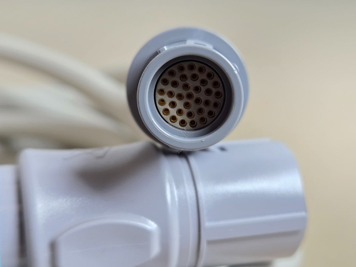 Biosense Webster CB3434CT mating connector close-up