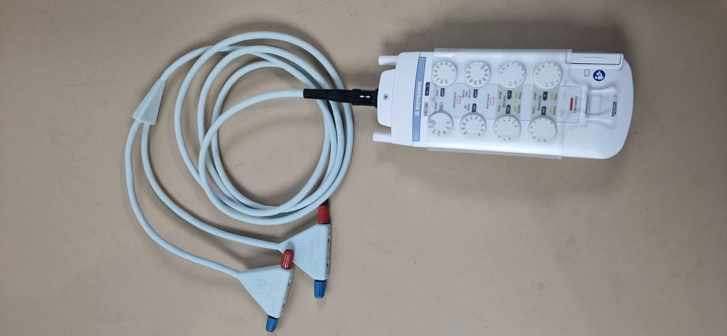 Biotronik Reocor D external pacemaker with PK-175 patient cable