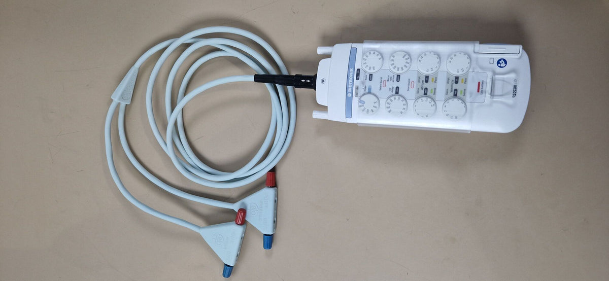 Biotronik Reocor D external pacemaker with PK-175 patient cable