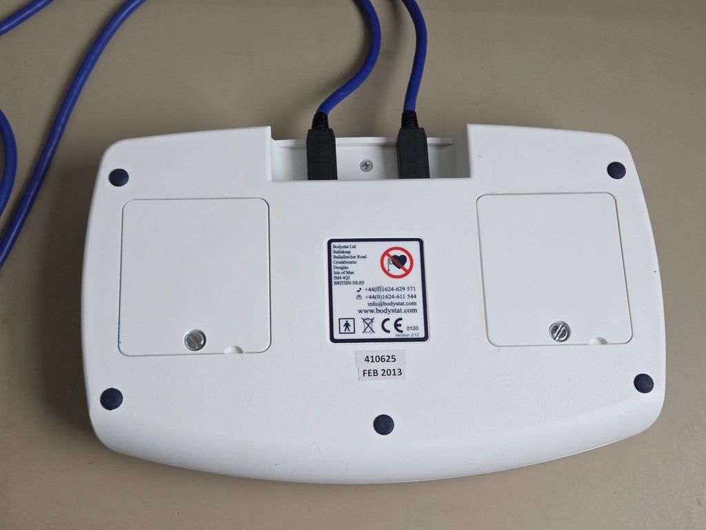 Bodystat QuadScan 4000 rear label and cable connections