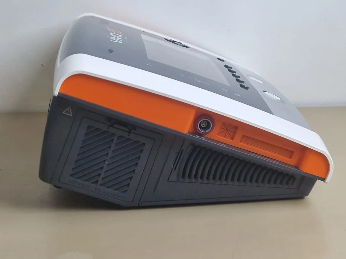 BREAS Vivo 55 ventilator – original advert photo 6