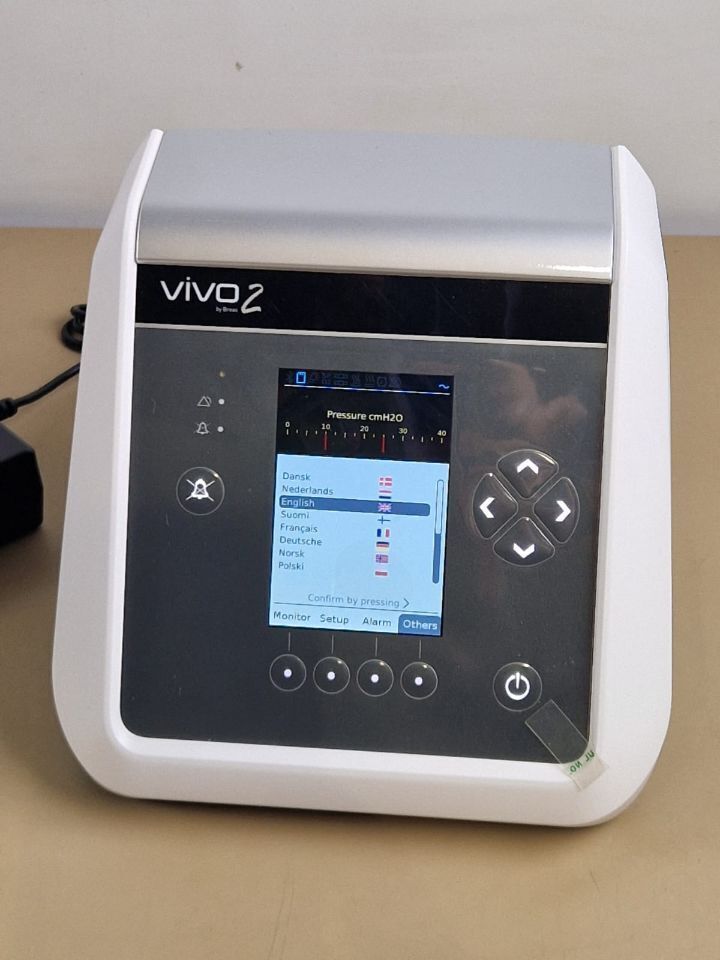 BREAS Vivo 2 ventilator with breathing tube