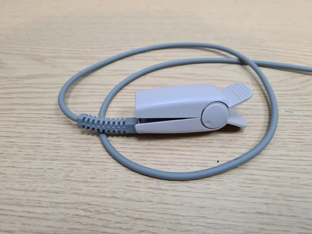 Finger SpO2 sensor supplied with ChoiceMMed MD300K pulse oximeter
