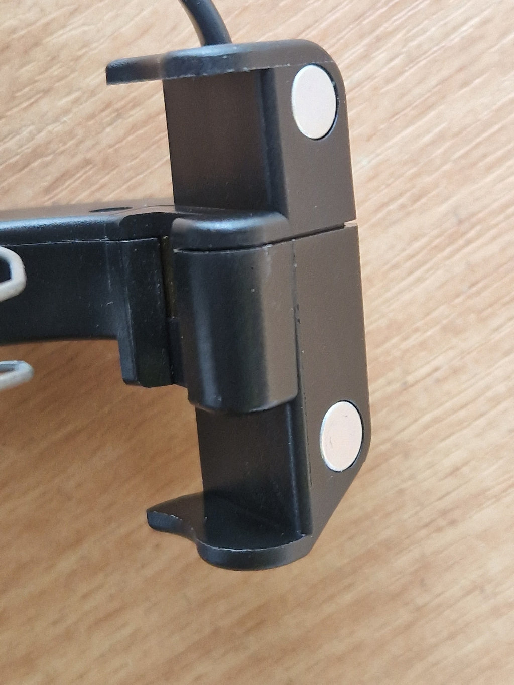 CODAN ARGUS drop sensor cable ferrite and connector detail