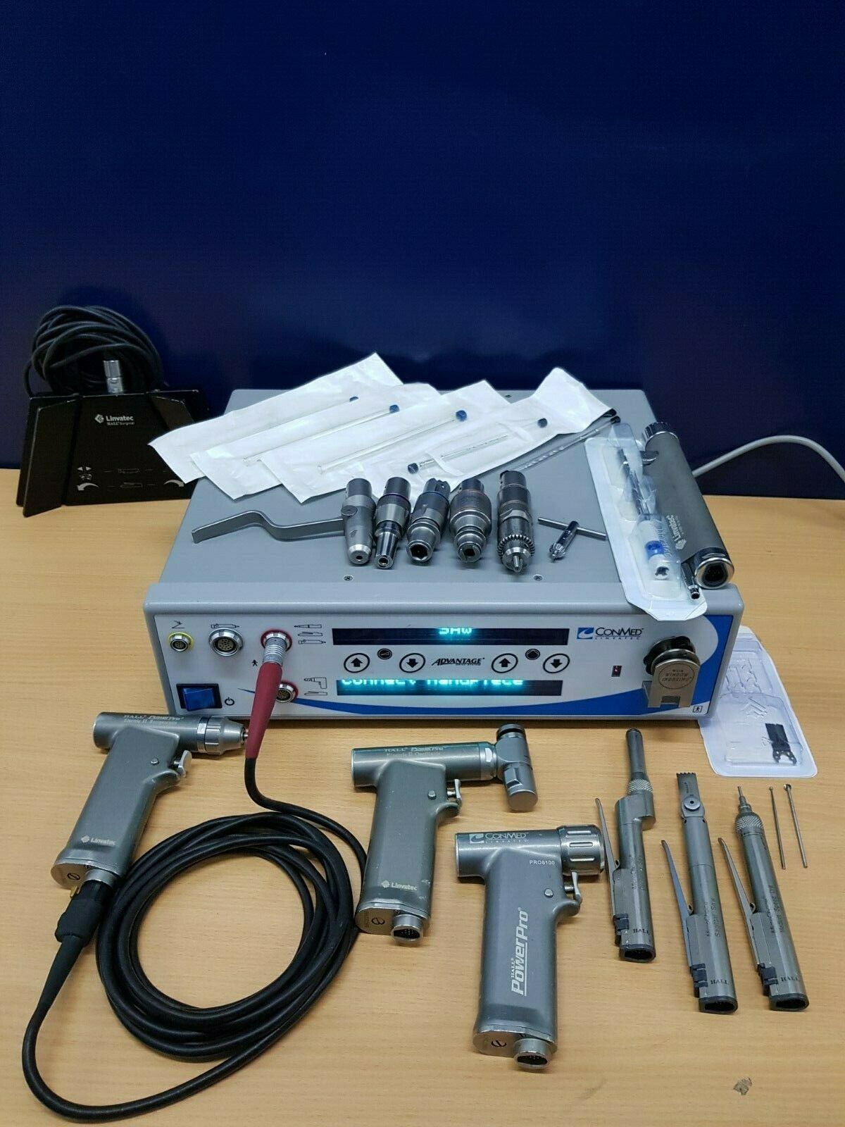 ConMed Linvatec D3000I complete system with Hall PowerPro handpieces MicroChoice tools drivers footswitch and accessories