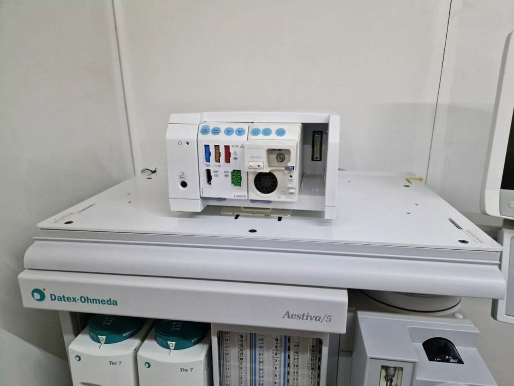 Datex Ohmeda Aestiva 5 anesthesia machine 7900 SmartVent GE B850