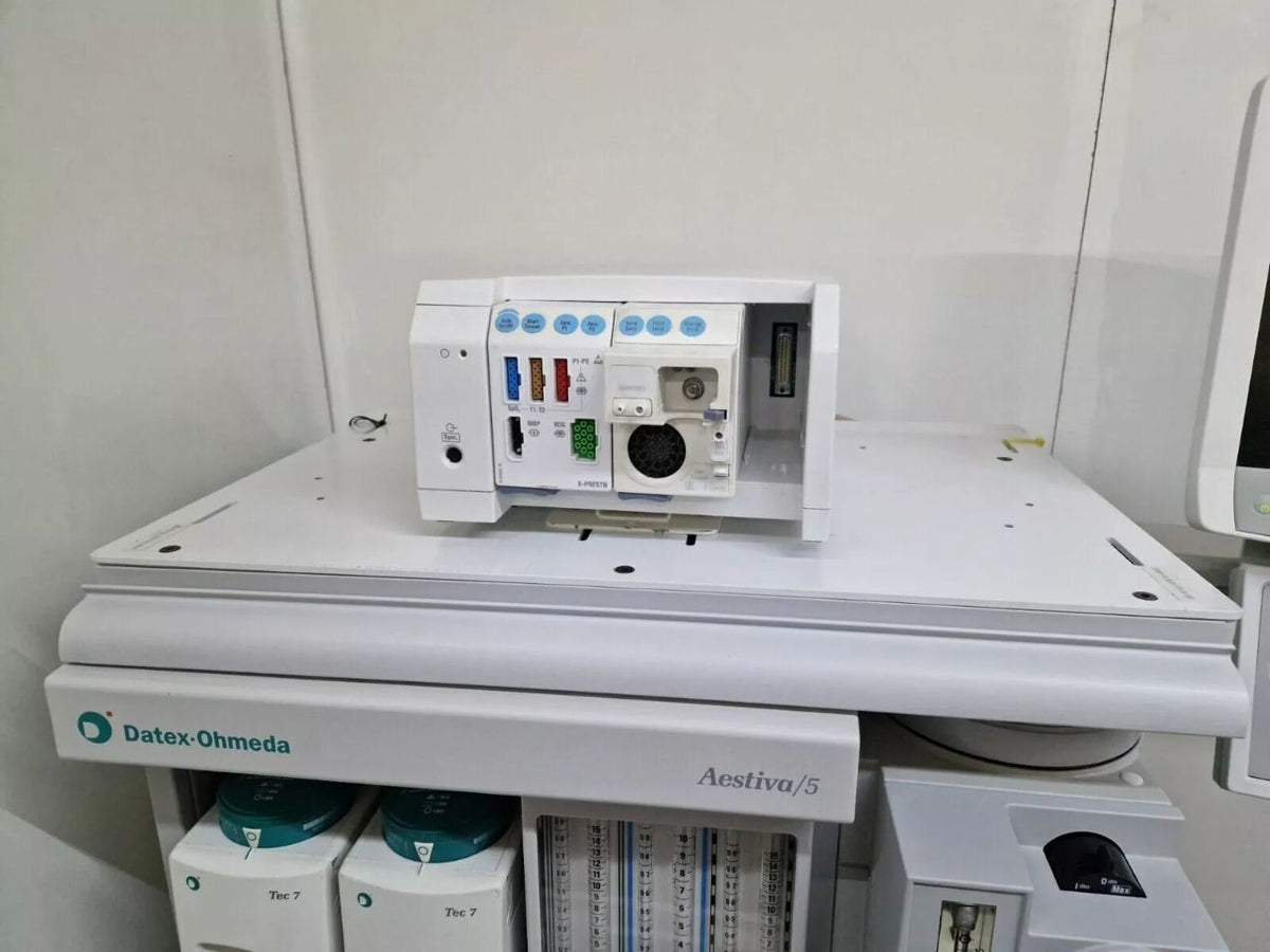 Datex Ohmeda Aestiva 5 anesthesia machine 7900 SmartVent GE B850