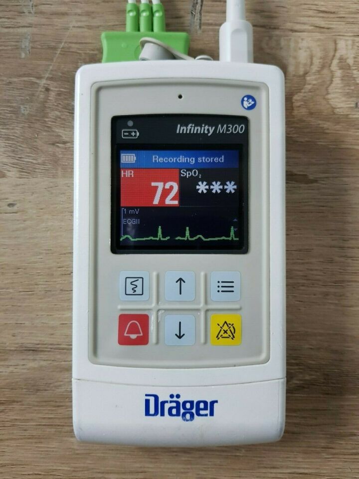 DRAEGER Infinity M300 with ECG and SpO2 cable Telemetry