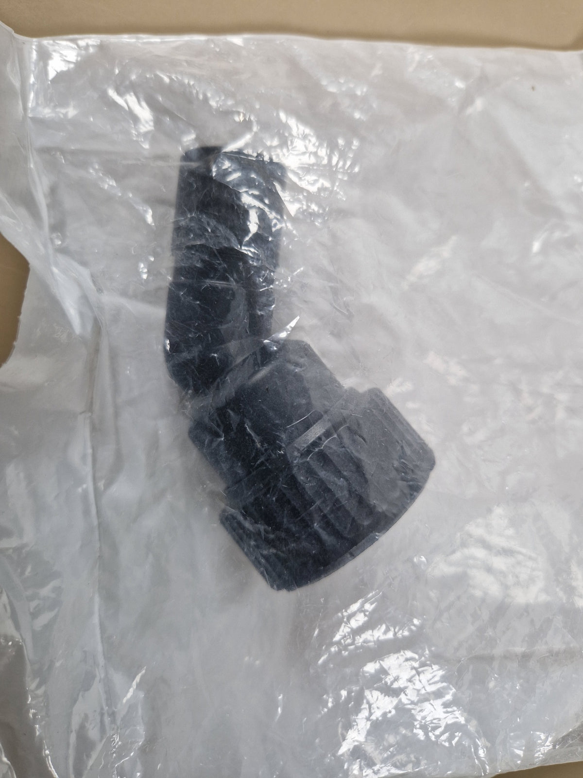 Drager 8603868-01 Elbow Fitting ASM ventilator spare part in original packaging