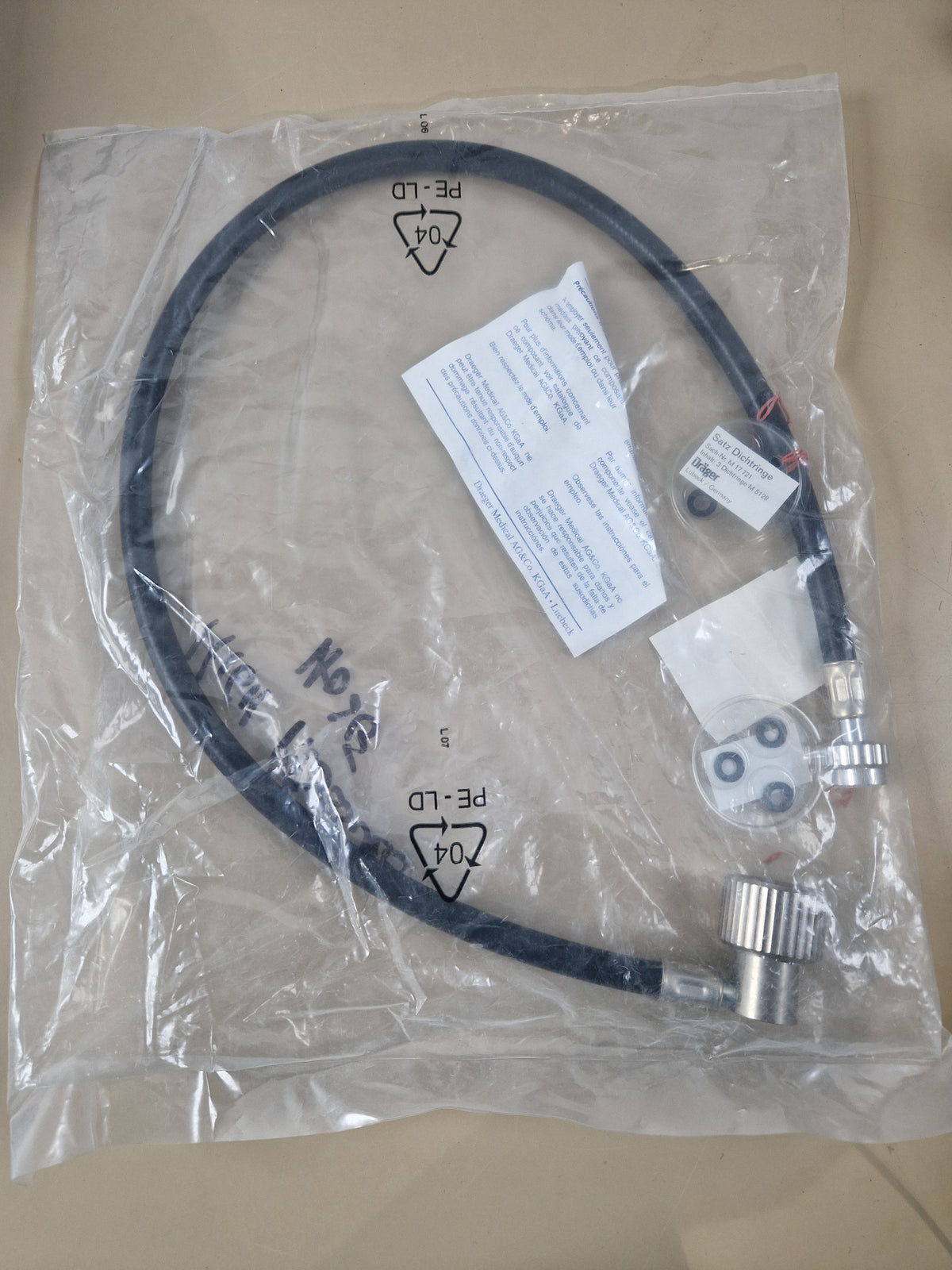 Drager M29217 fresh gas hose 0.9m in original packaging