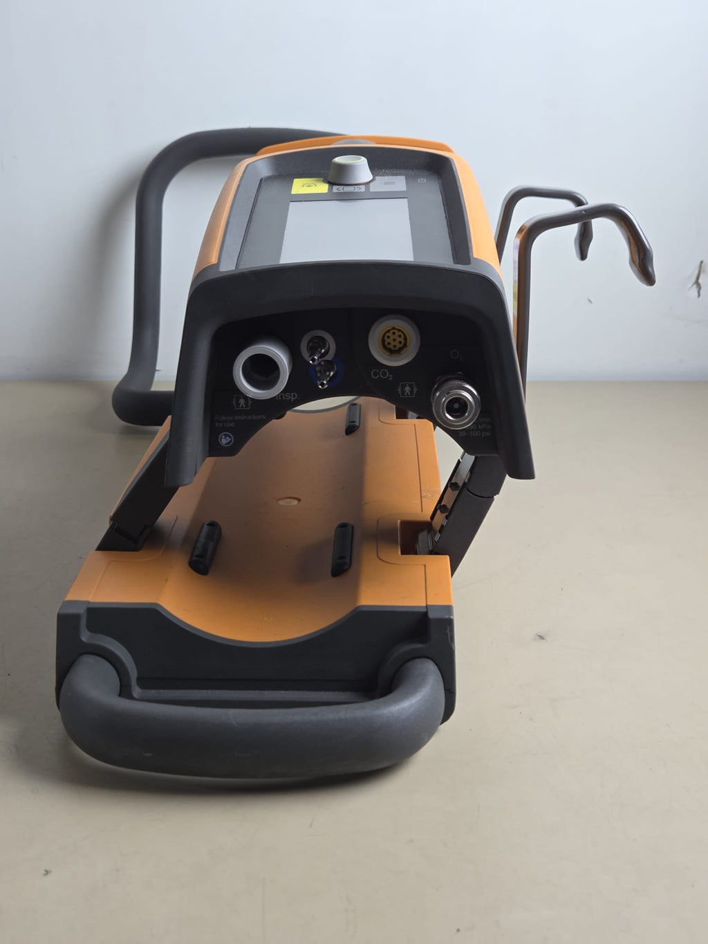 DRAEGER Drager VE300 PLUS Portable Transport Ventilator with CO2 sensor + hose + charger Transport Ventilator