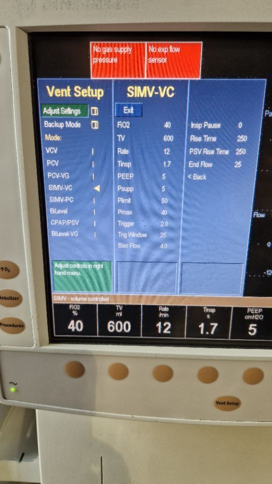 Engstrom Carestation ventilator photo 18
