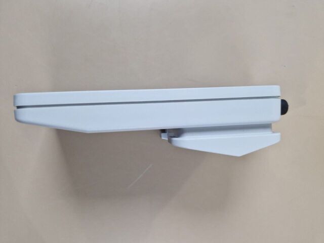 FISHER & PAYKEL Innervator Peripheral Nerve Stimulator 272 with 2x lead set