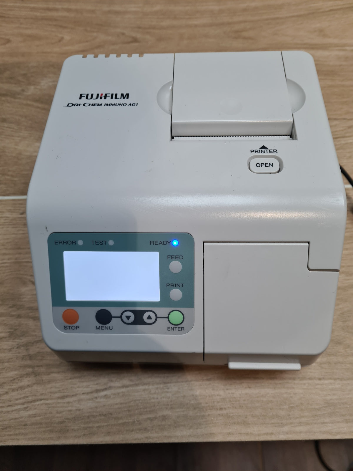 FUJIFILM DRI-CHEM IMMUNO AG1 front view powered on