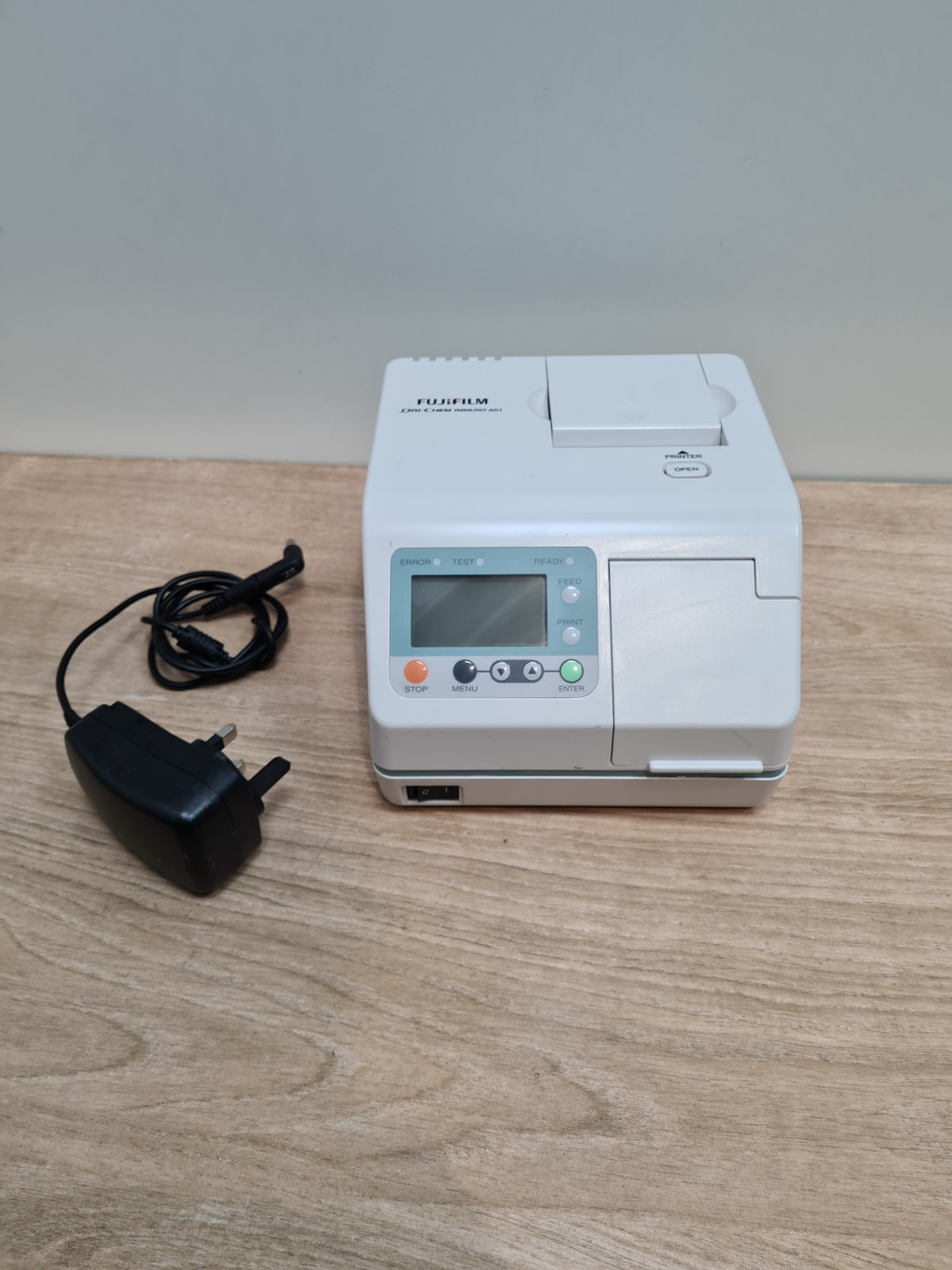 FUJIFILM DRI-CHEM IMMUNO AG1 with UK power adapter