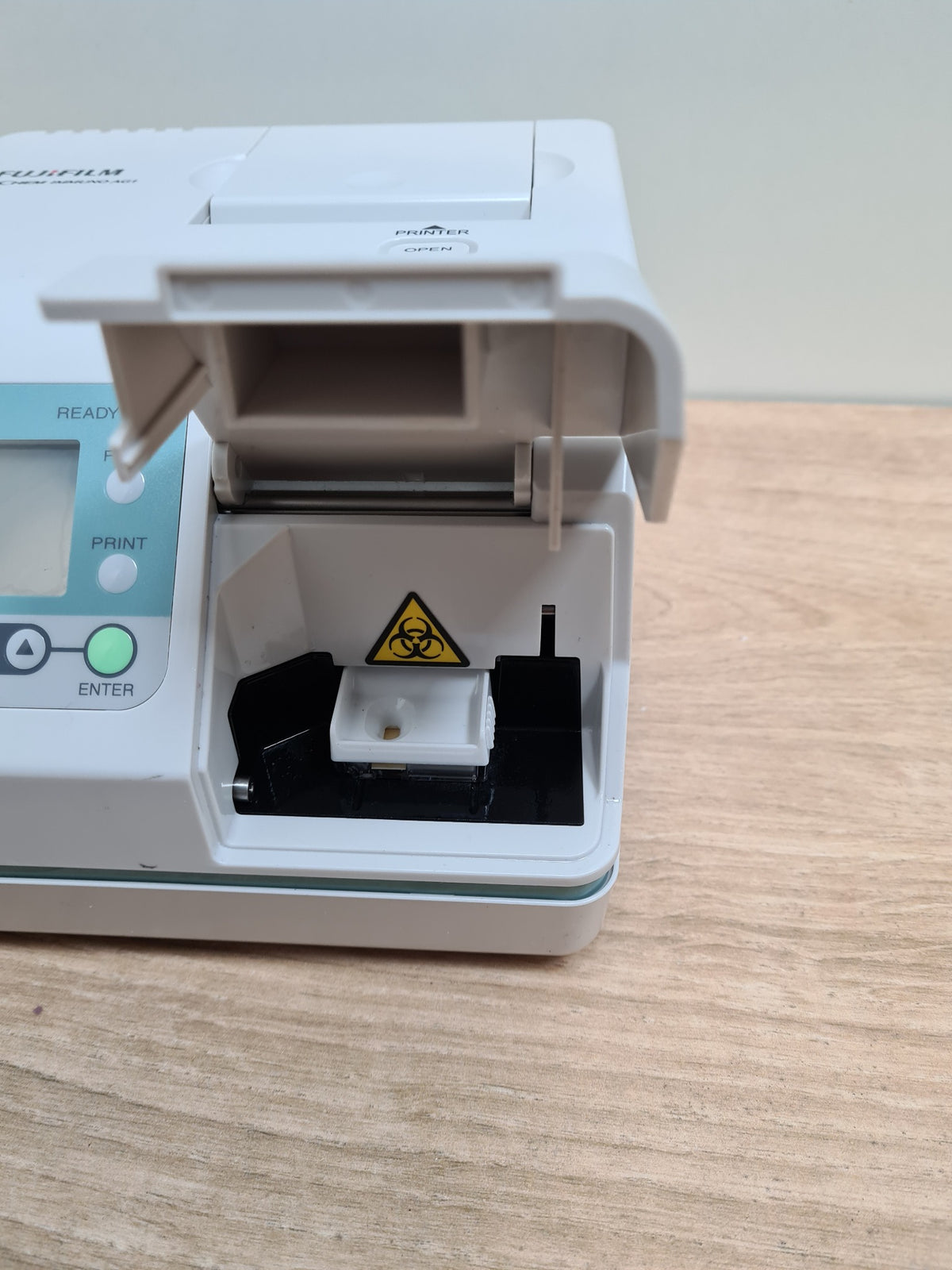 FUJIFILM DRI-CHEM IMMUNO AG1 cartridge chamber