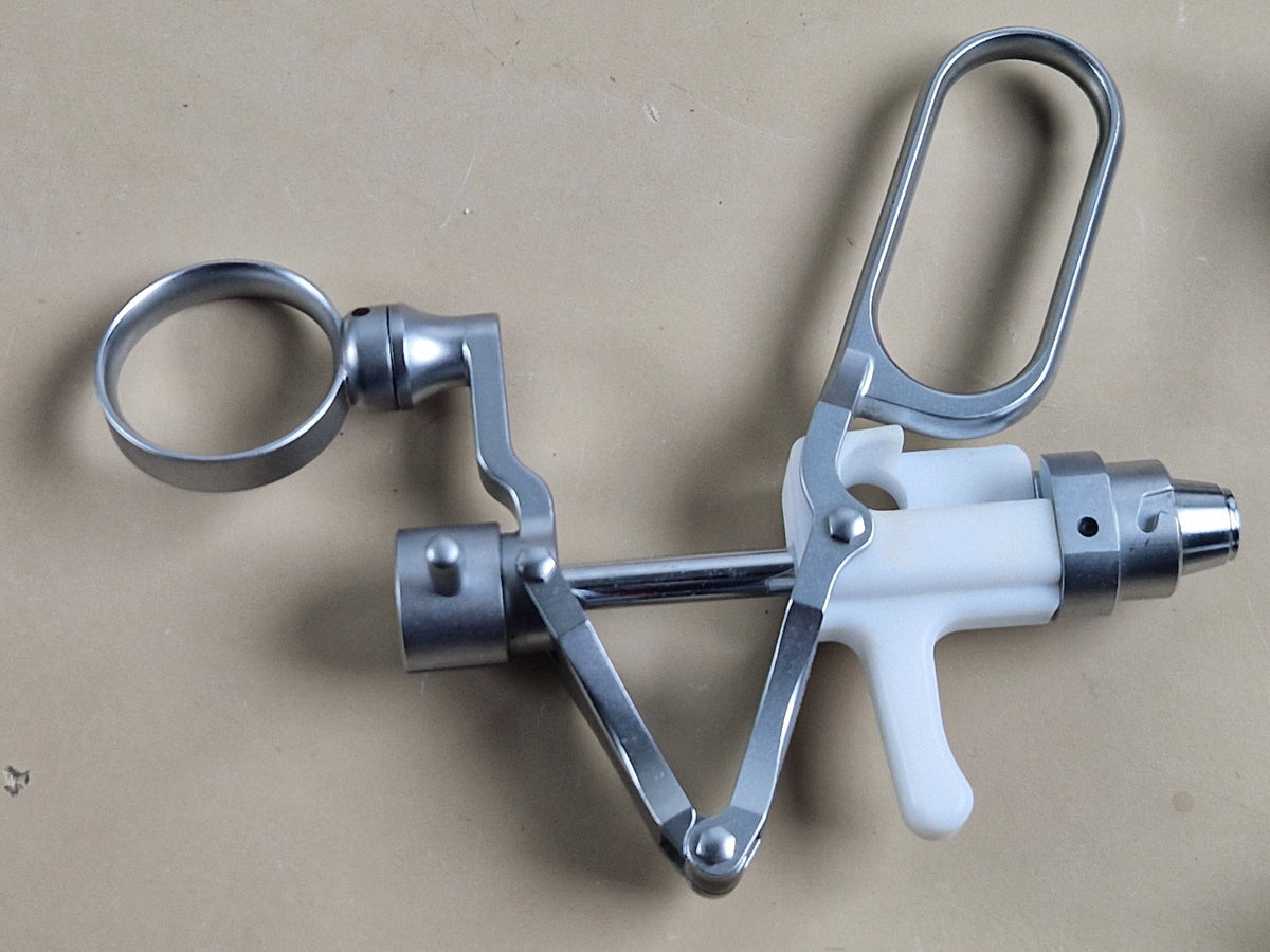 Gyrus ACMI resectoscope working element close-up