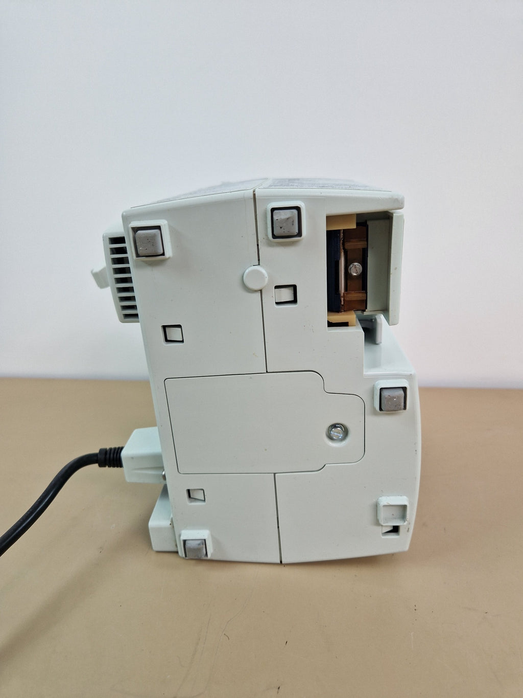 Hospira Plum A+ infusion pump side view
