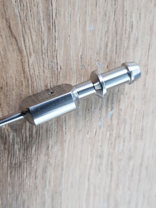 Karl Storz Surgical aspirator Suction Tube ref: 8604