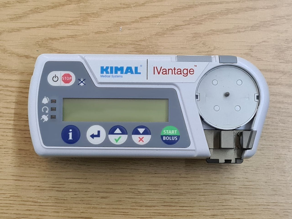 Kimal iVantage infusion pump with pole clamp power adapter and carry case