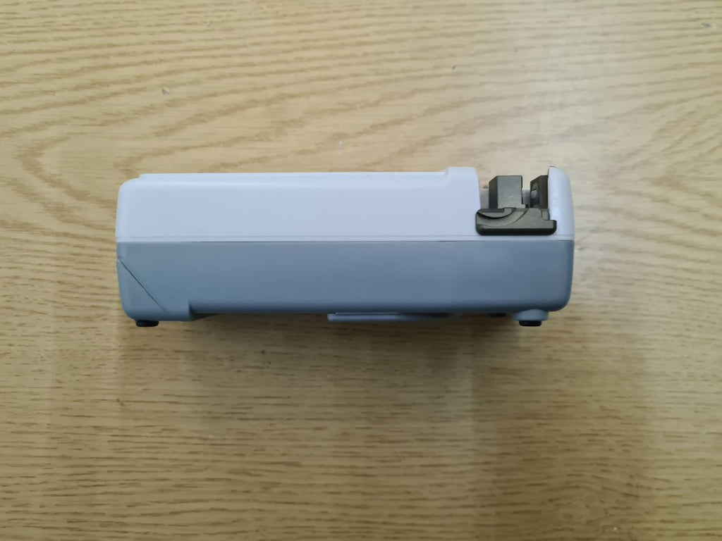 Kimal iVantage infusion pump with pole clamp power adapter and carry case