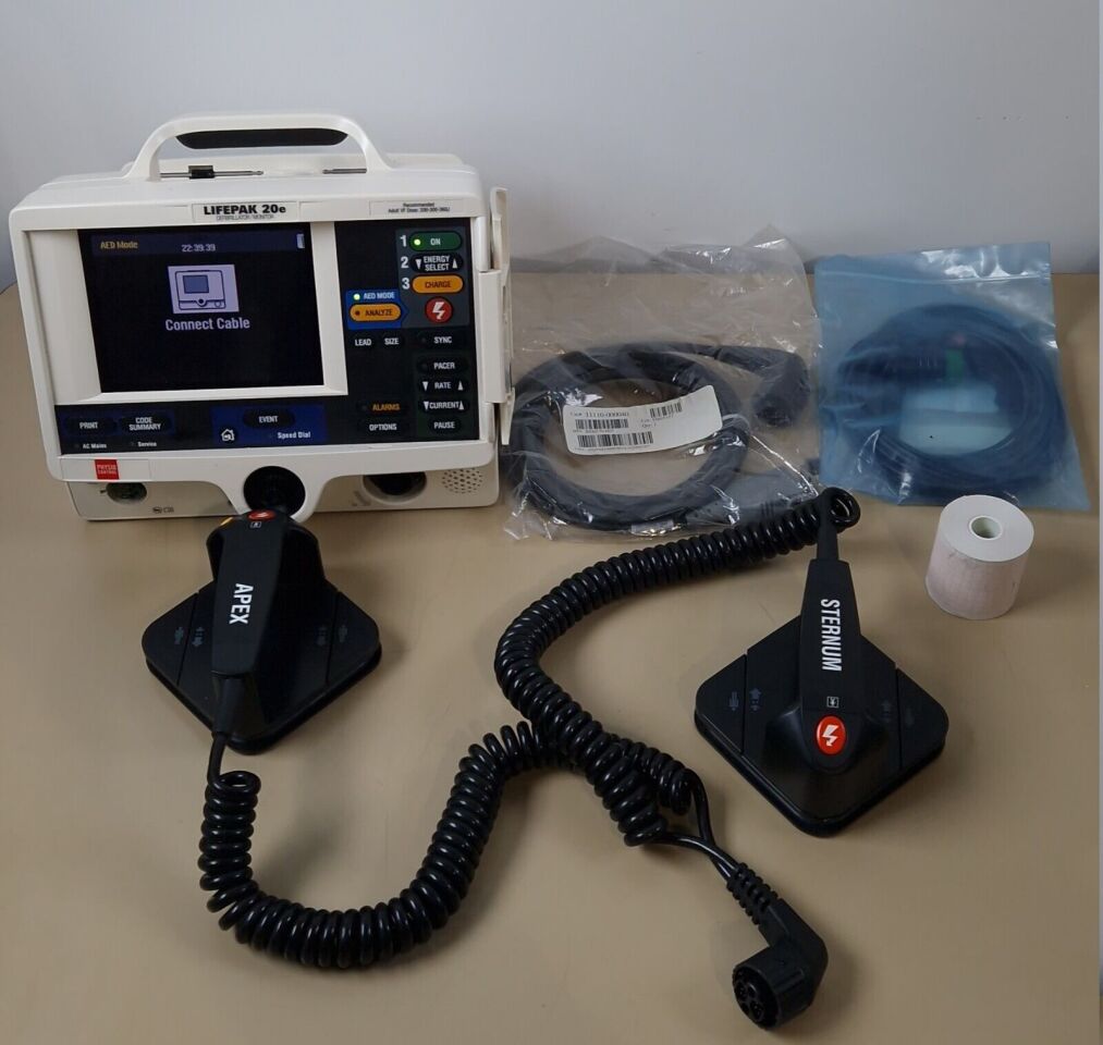 LIFEPAK 20E pacer ECG CO2 printer hard paddle