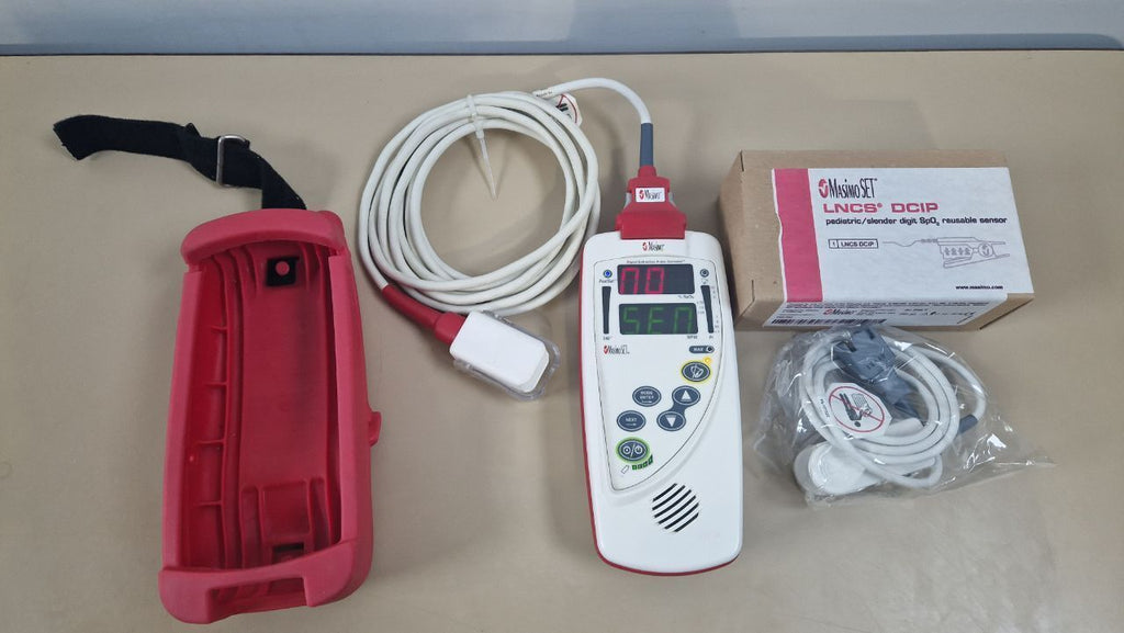 Masimo RAD 5 SpO2 monitor with trunk cable sensor and carry case