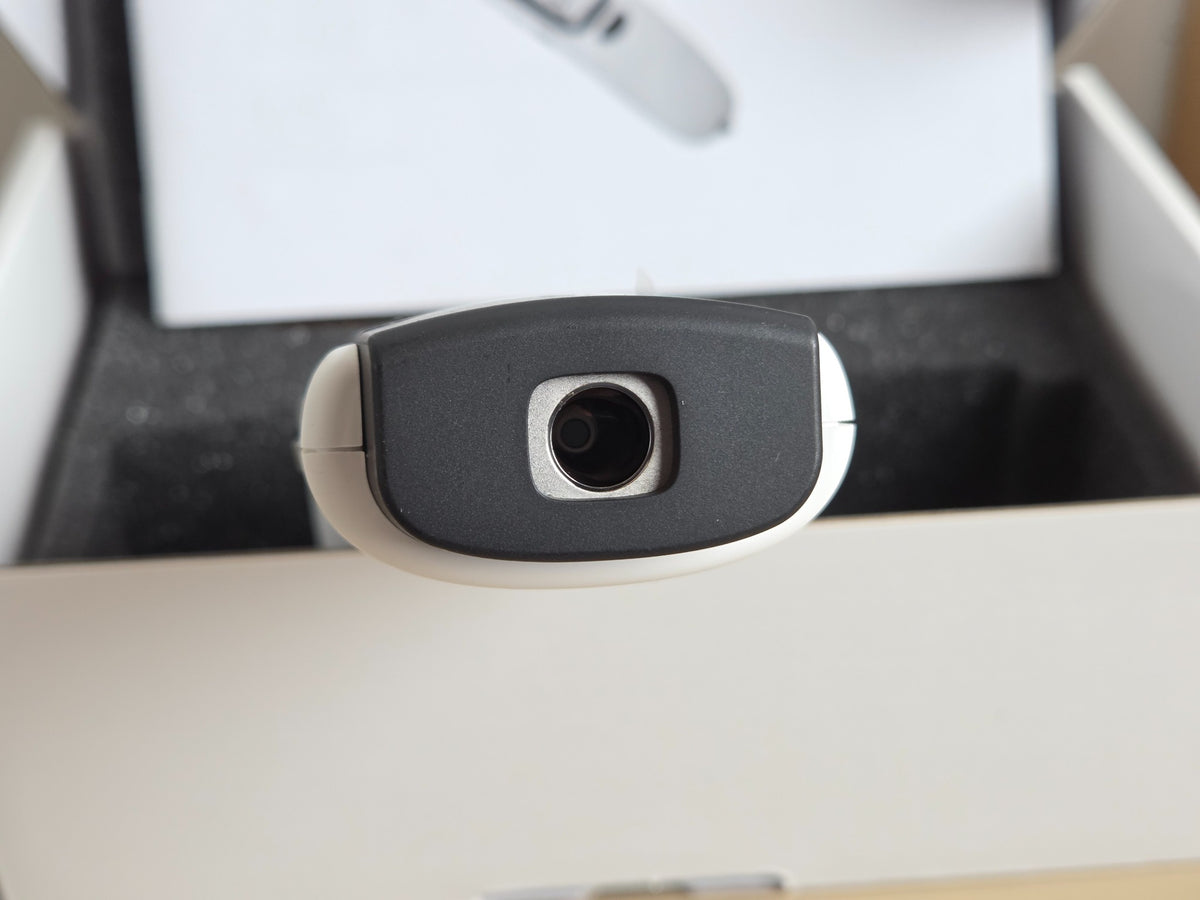 Masimo TIR-1 non-contact thermometer sensor end close-up