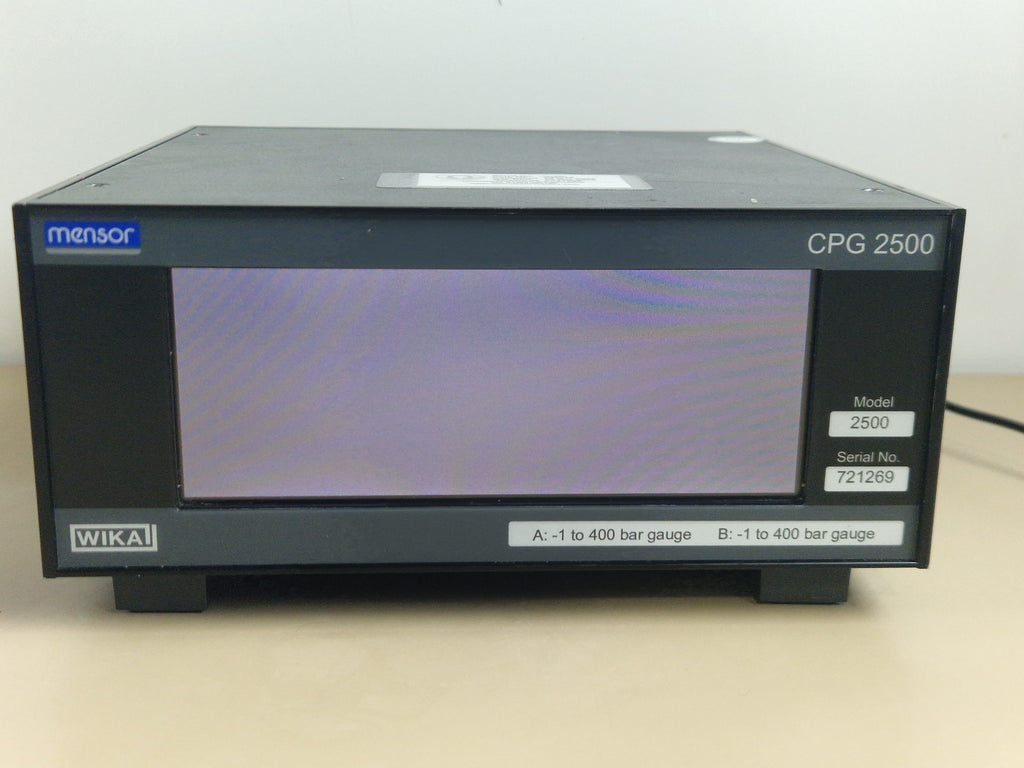 Mensor WIKA CPG2500 powered screen close front view