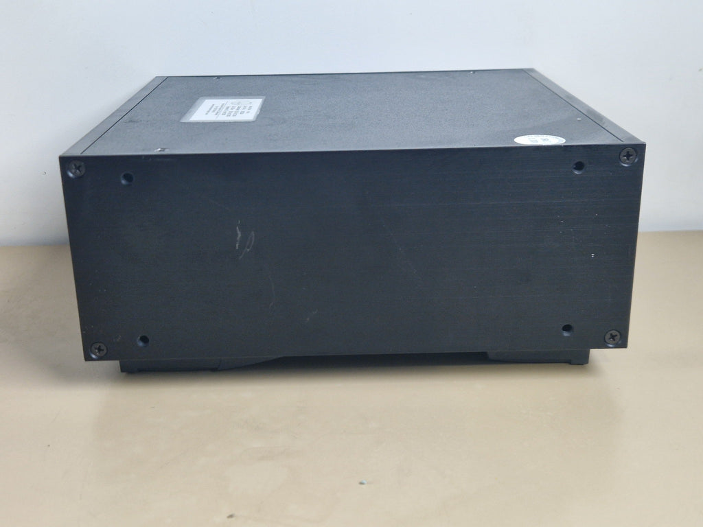 Mensor WIKA CPG2500 side panel view