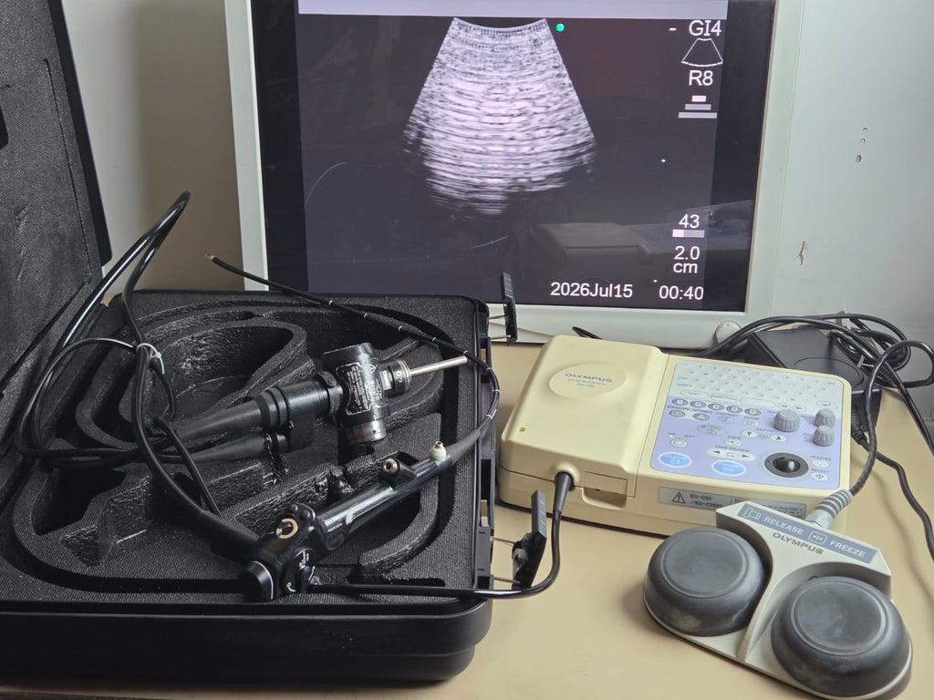 Olympus BF-UC260F-OL8 bronchoscope test setup showing ultrasound image output