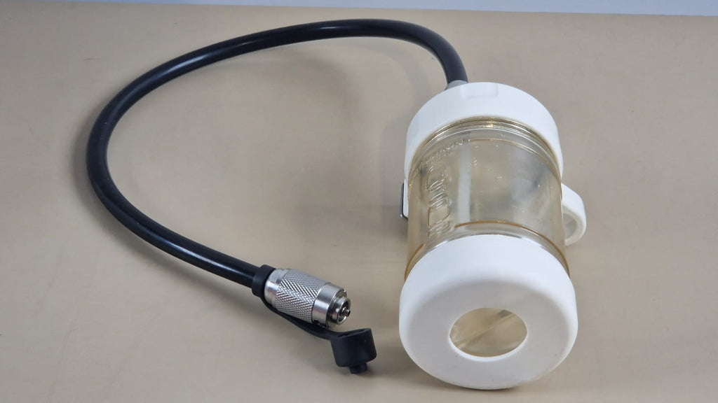 Olympus MAJ-901 water container connector and bottle view
