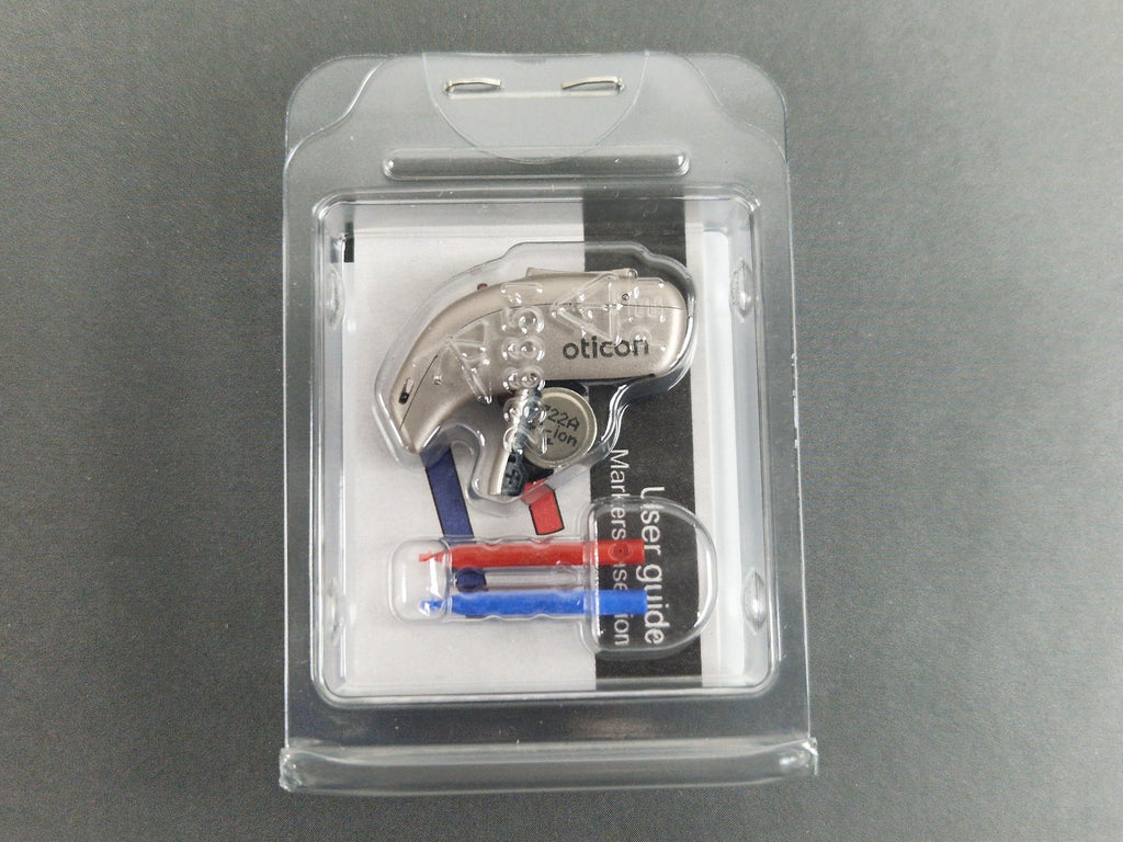 Oticon Real 2 miniRITE R hearing aid and accessories in clear pack
