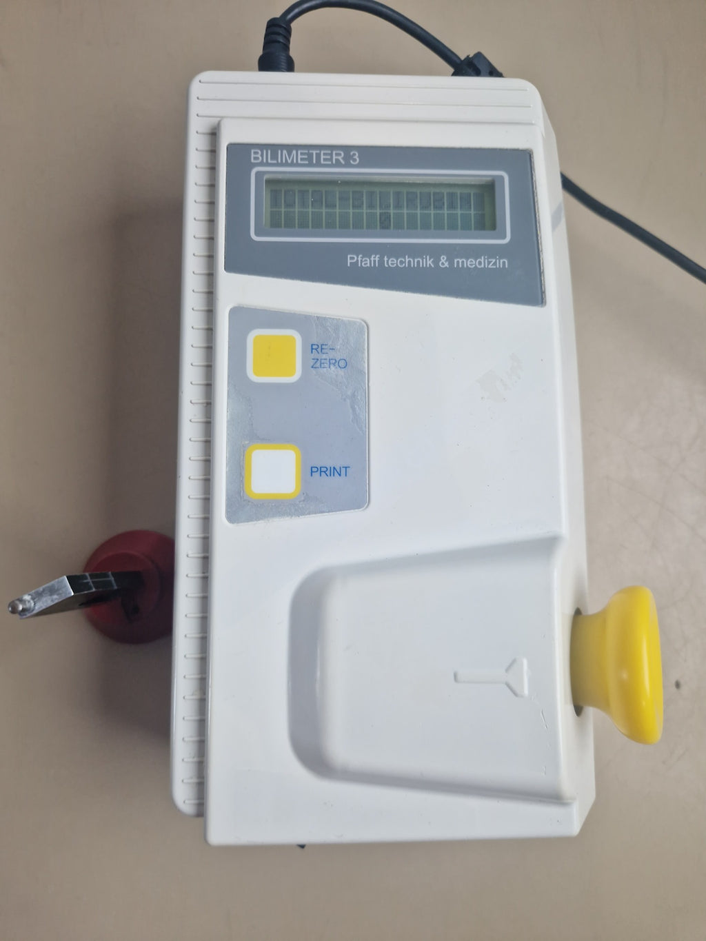 Pfaff Medical Bilimeter 3 bilirubin meter front view with sample holder