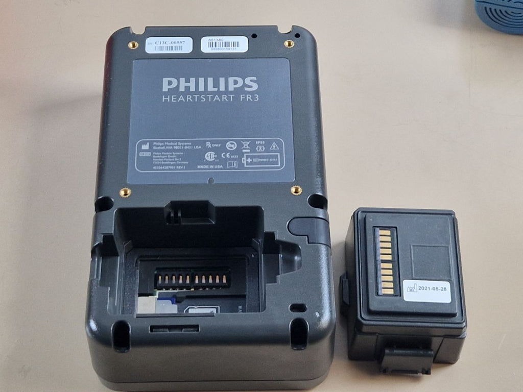 PHILIPS HeartStart FR3 AED defibrillator DSA HeartStart FR3